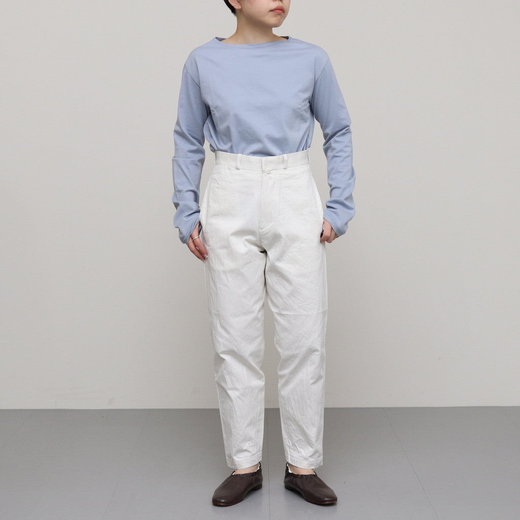 ※女性モデル(マツオ)：156cm　着用サイズ：28