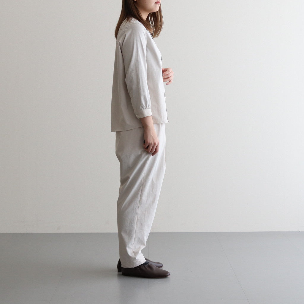 モデル : 身長159cm　着用サイズ : 2