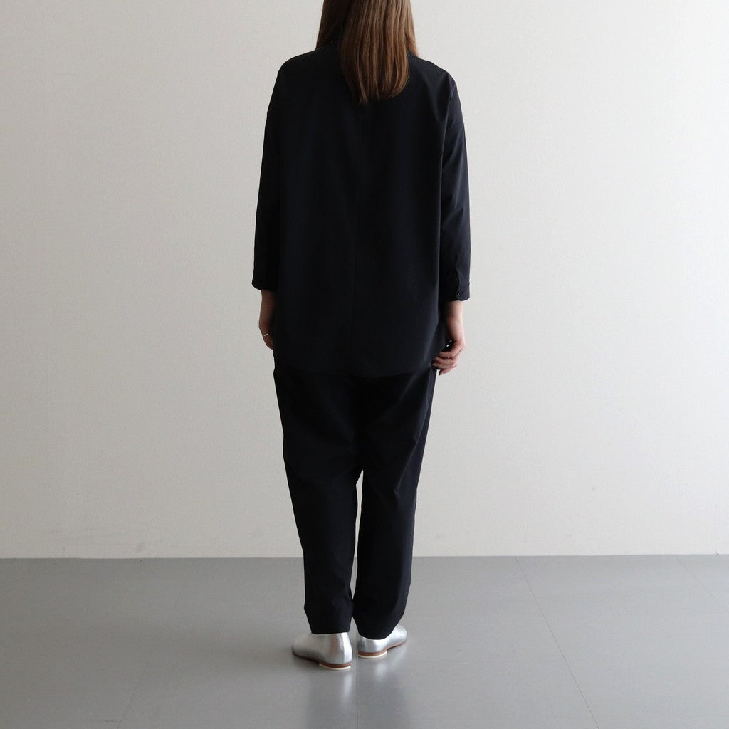 モデル : 身長159cm　着用サイズ : 3