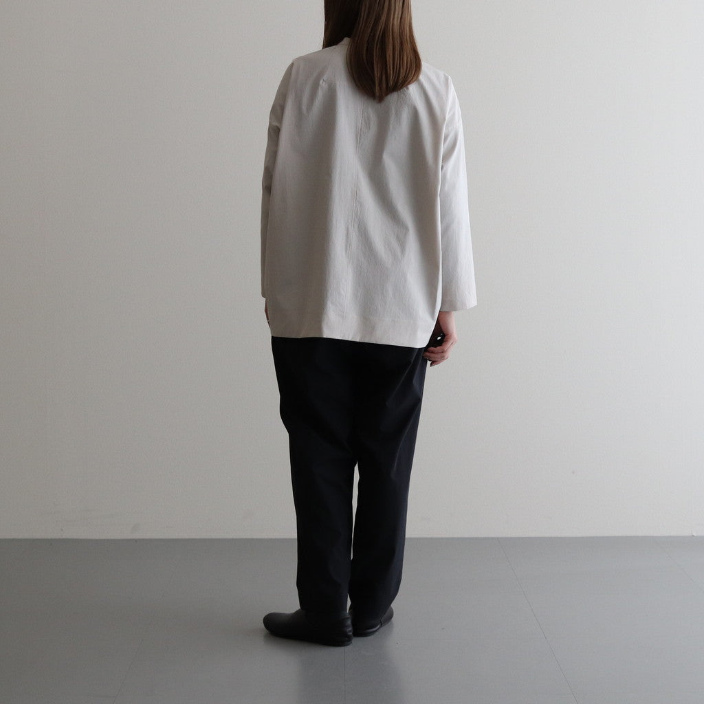 モデル : 身長159cm　着用サイズ : 4