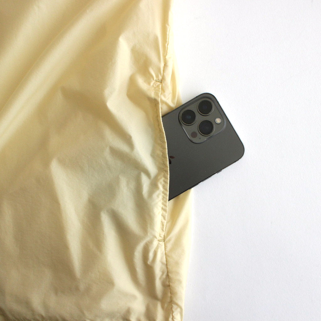 LIGHT NYLON HALF ZIP P/O #LIGHT YELLOW [A24SB01DN]