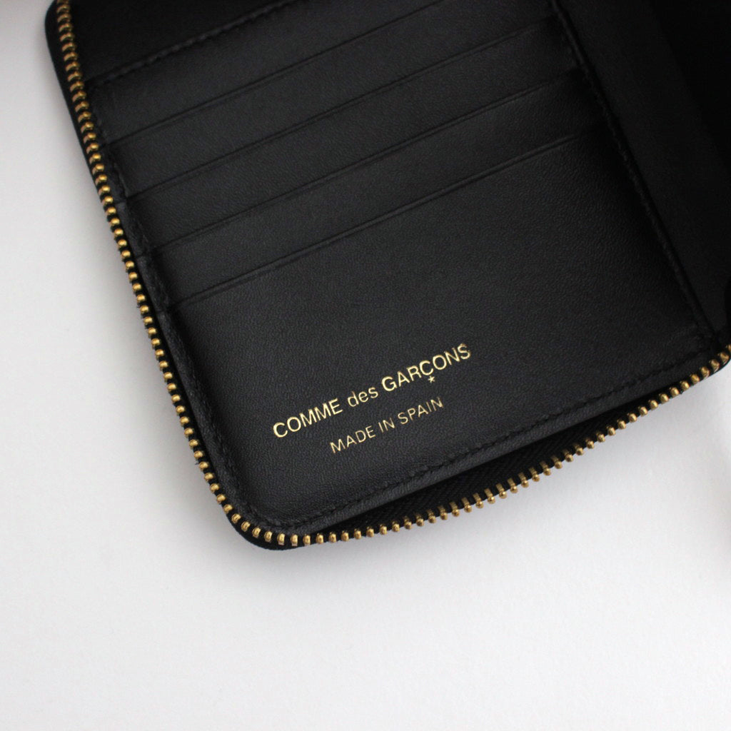 二つ折りZIP財布 - DOTS PRINTED LEATHER LINE #BLACK [8Z-E021-051]