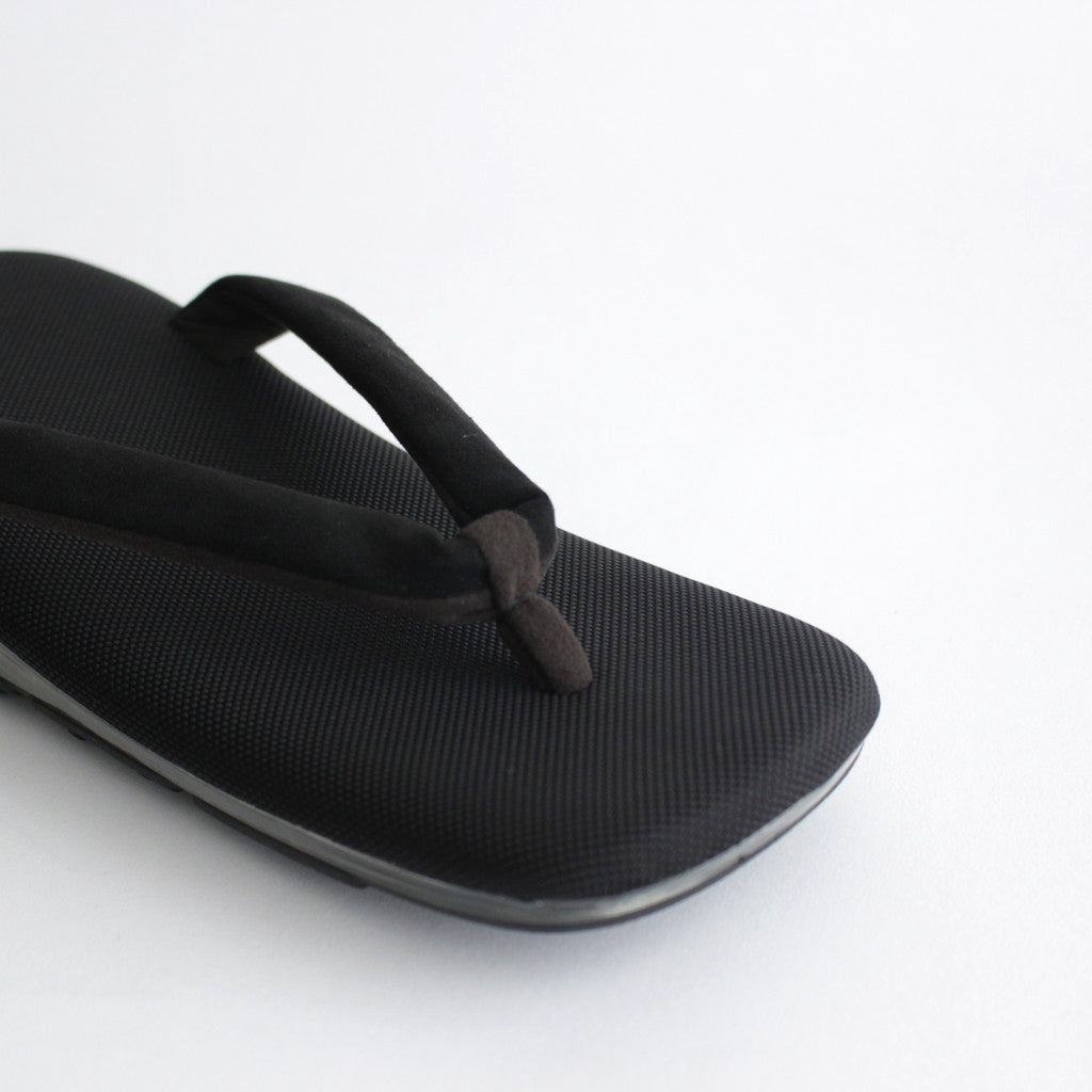 Unda x Graphpaper #BLACK [GU241-90201]