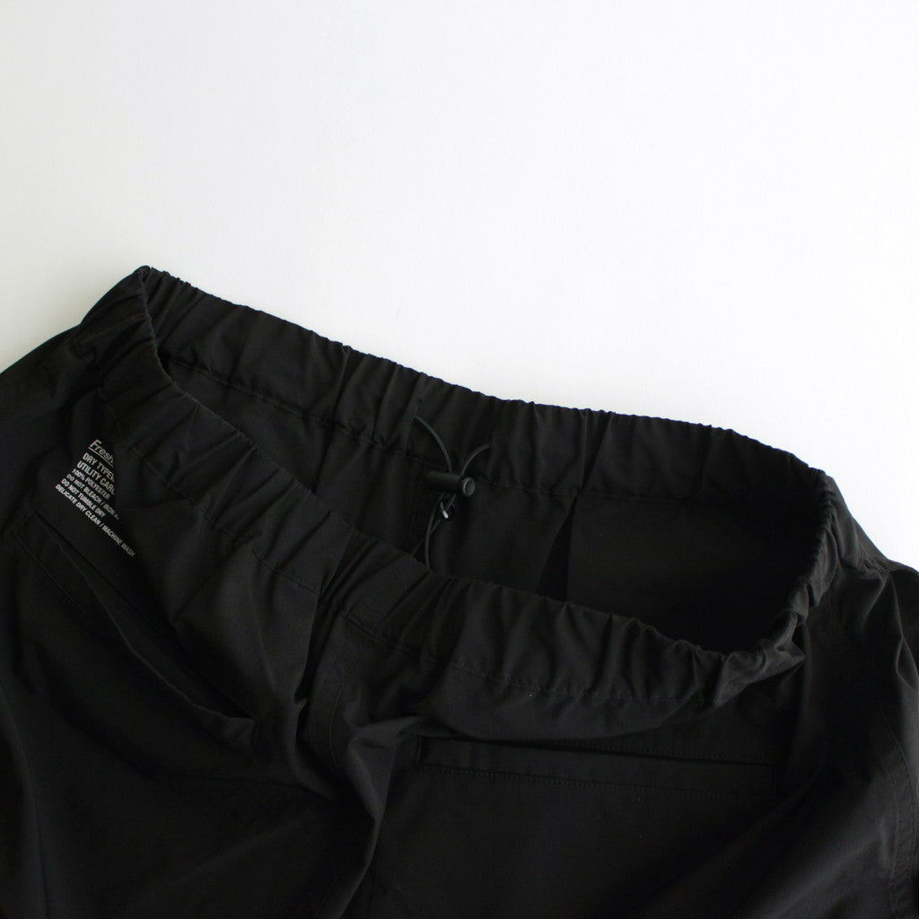 DRY TYPEWRITER UTILITY CARGO PANTS #BLACK [FSC241-40105B]