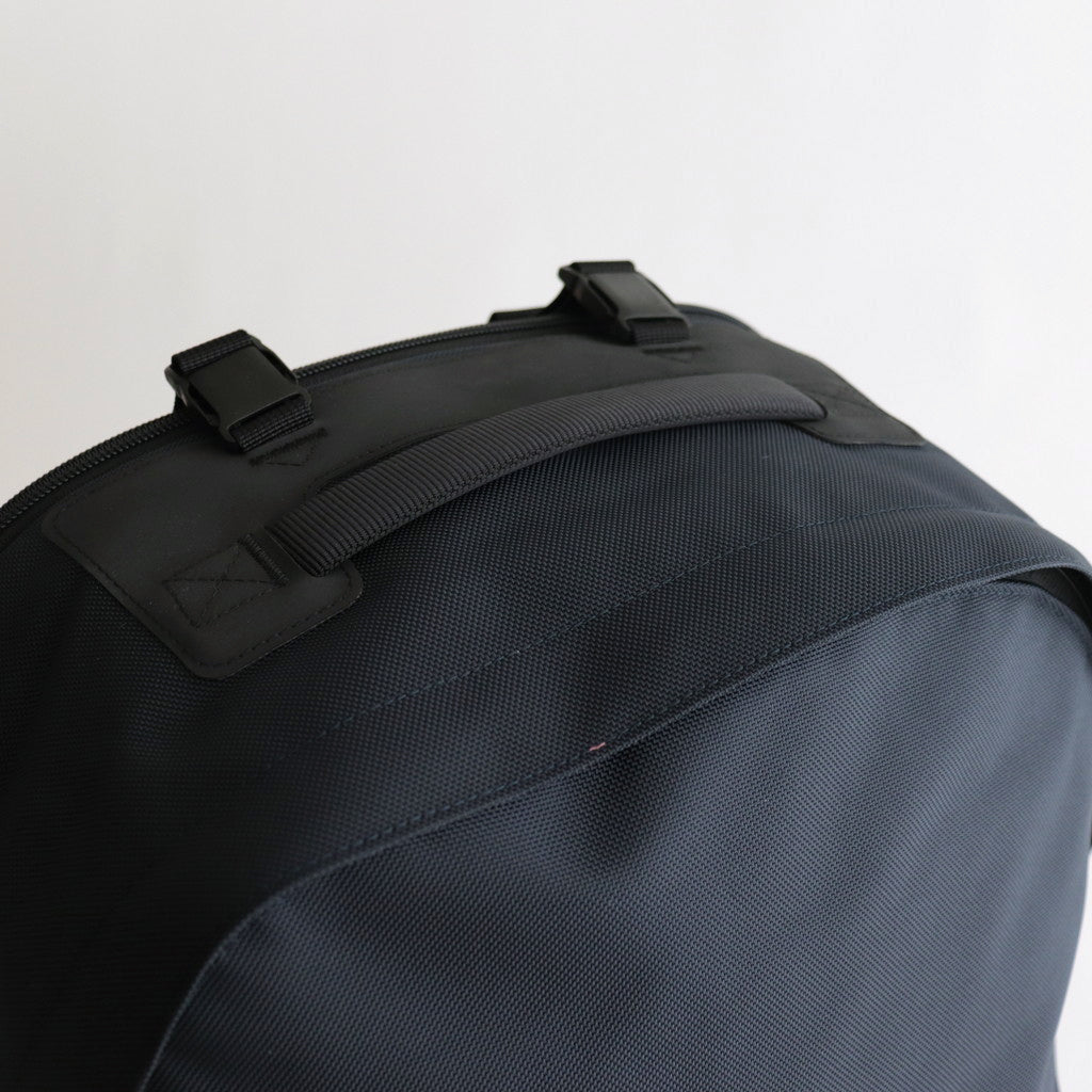BACKPACK PRO SOLID M #COSMONITE BLACK [PR-1037-031]