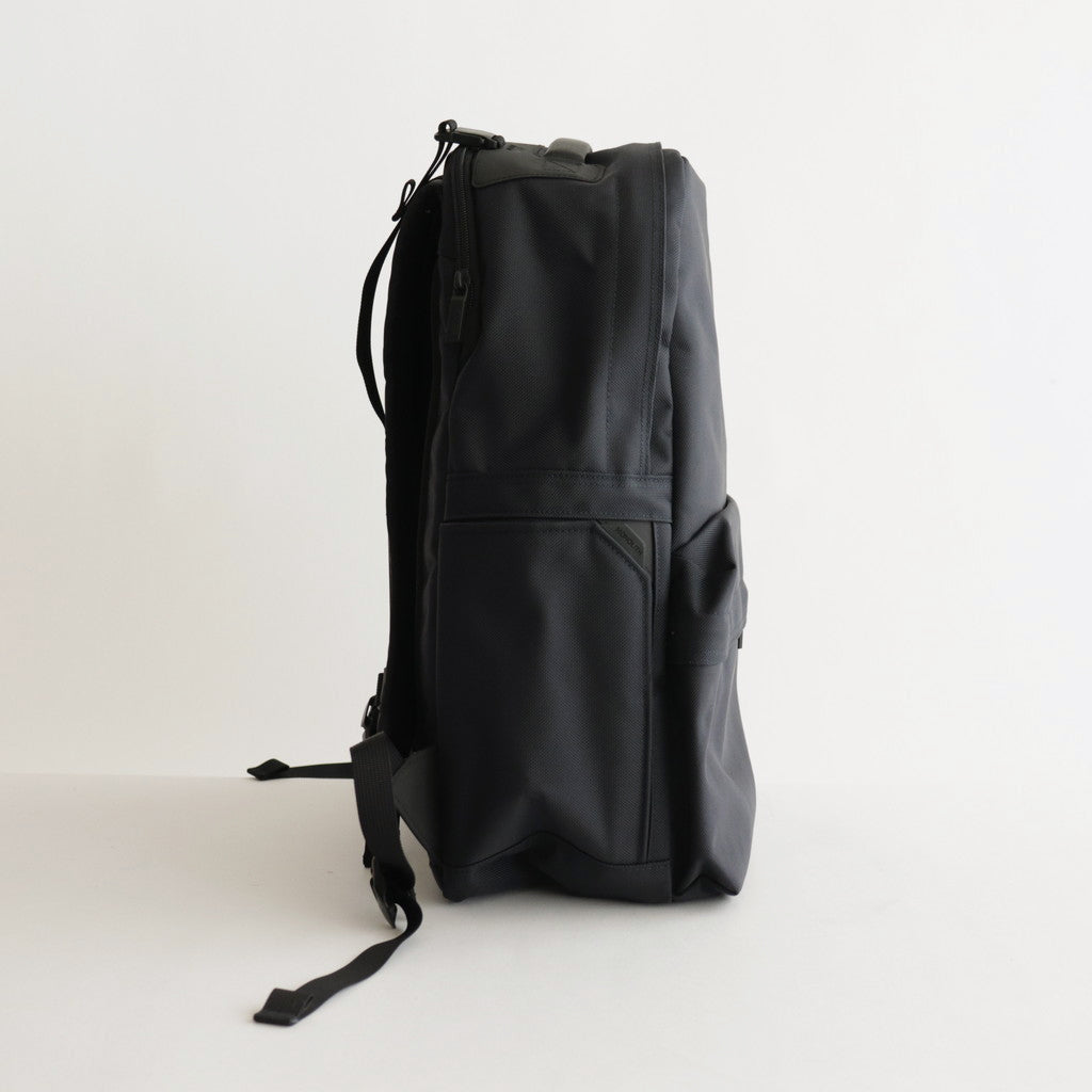 BACKPACK PRO S #COSMONITE BLACK [PR-1033-031]