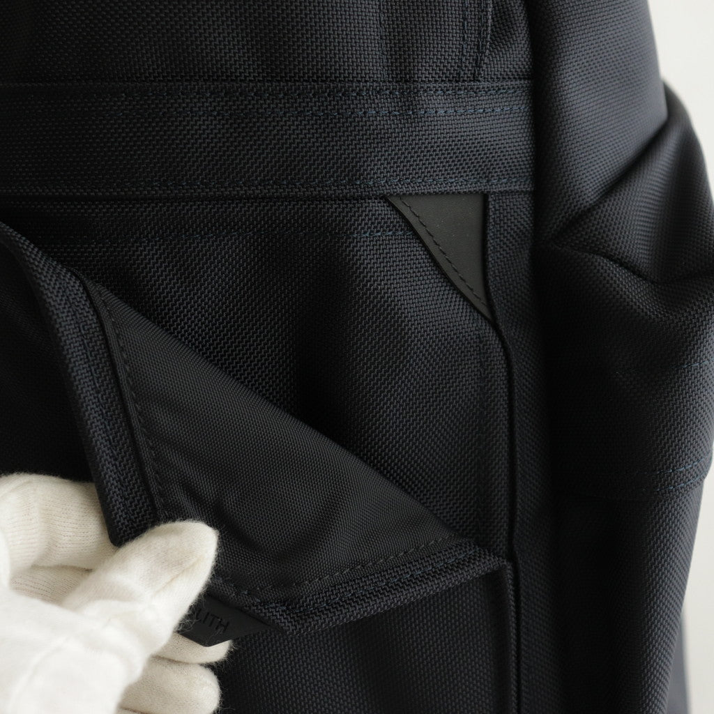 BACKPACK PRO M #COSMONITE BLACK [PR-1034-031]