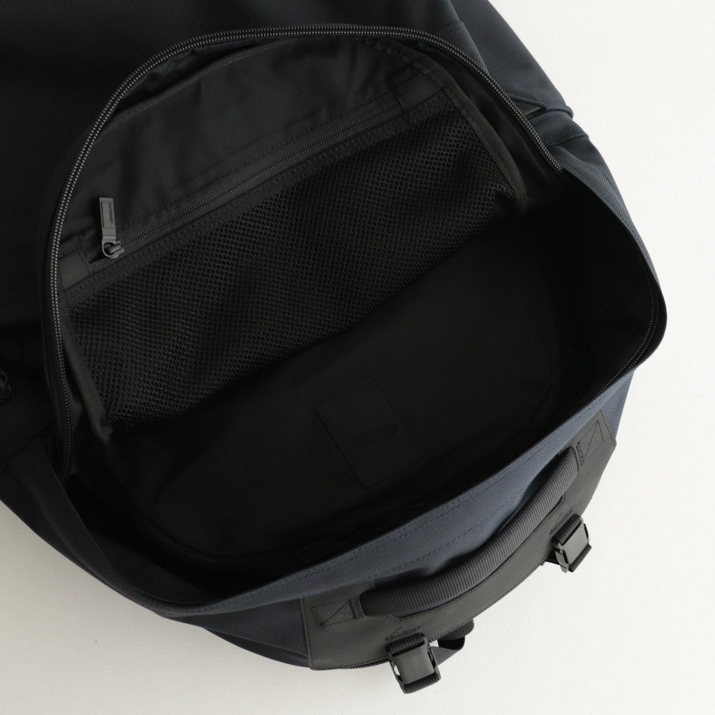 BACKPACK PRO L #COSMONITE BLACK [PR-1035-031]