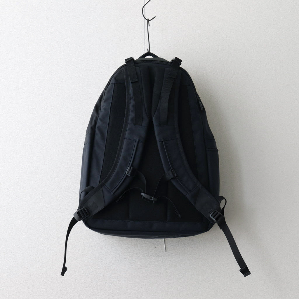BACKPACK PRO M #COSMONITE BLACK [PR-1034-031]