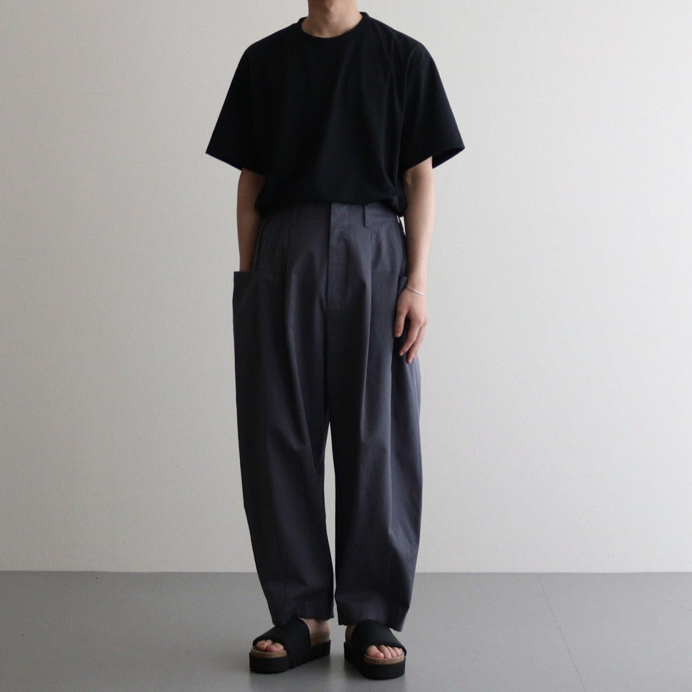 男性モデル(ハラ):172cm 58kg 着用サイズ:1