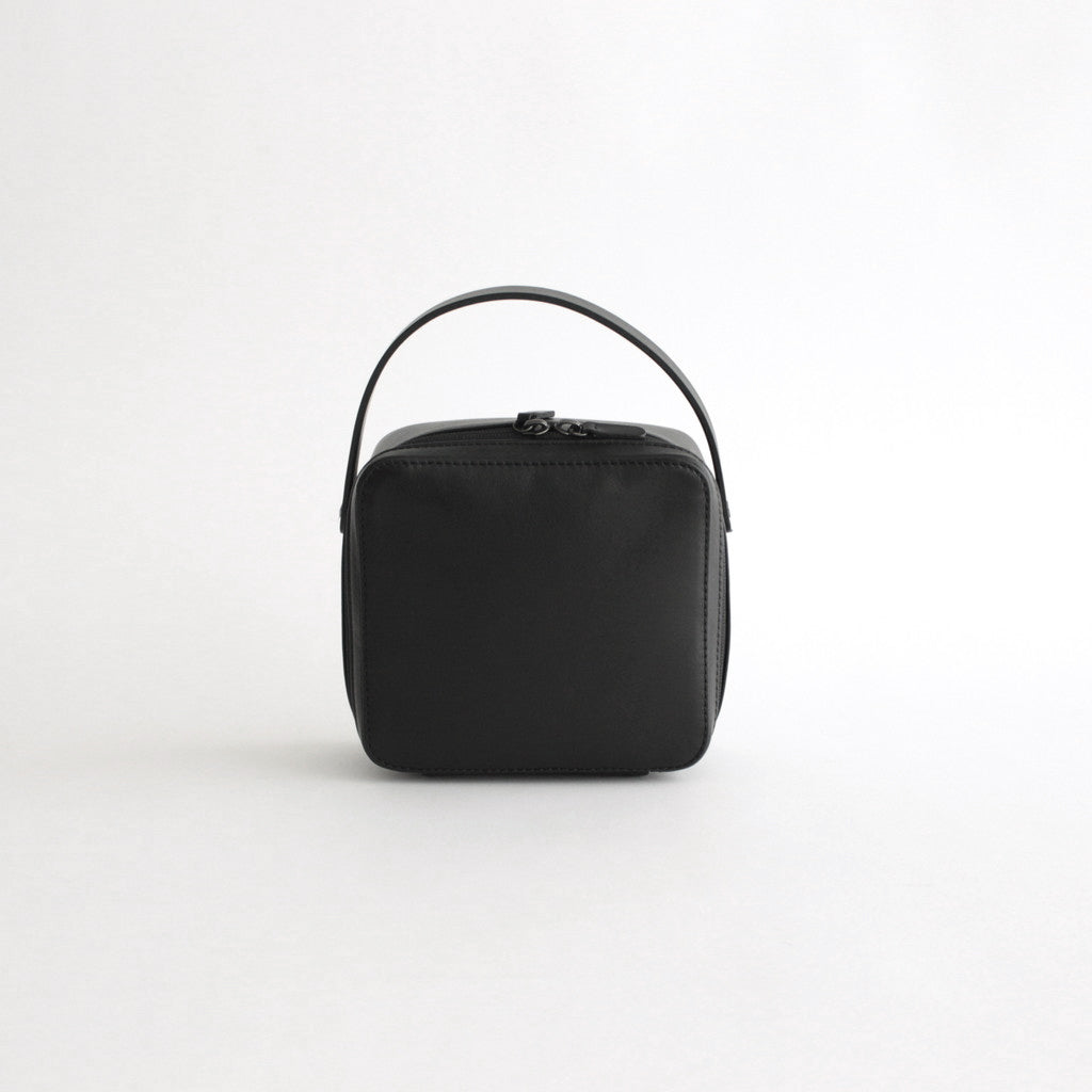 LEATHER SMALL TRAVEL CASE MADE BY AETA #BLACK [A24AB02AE]