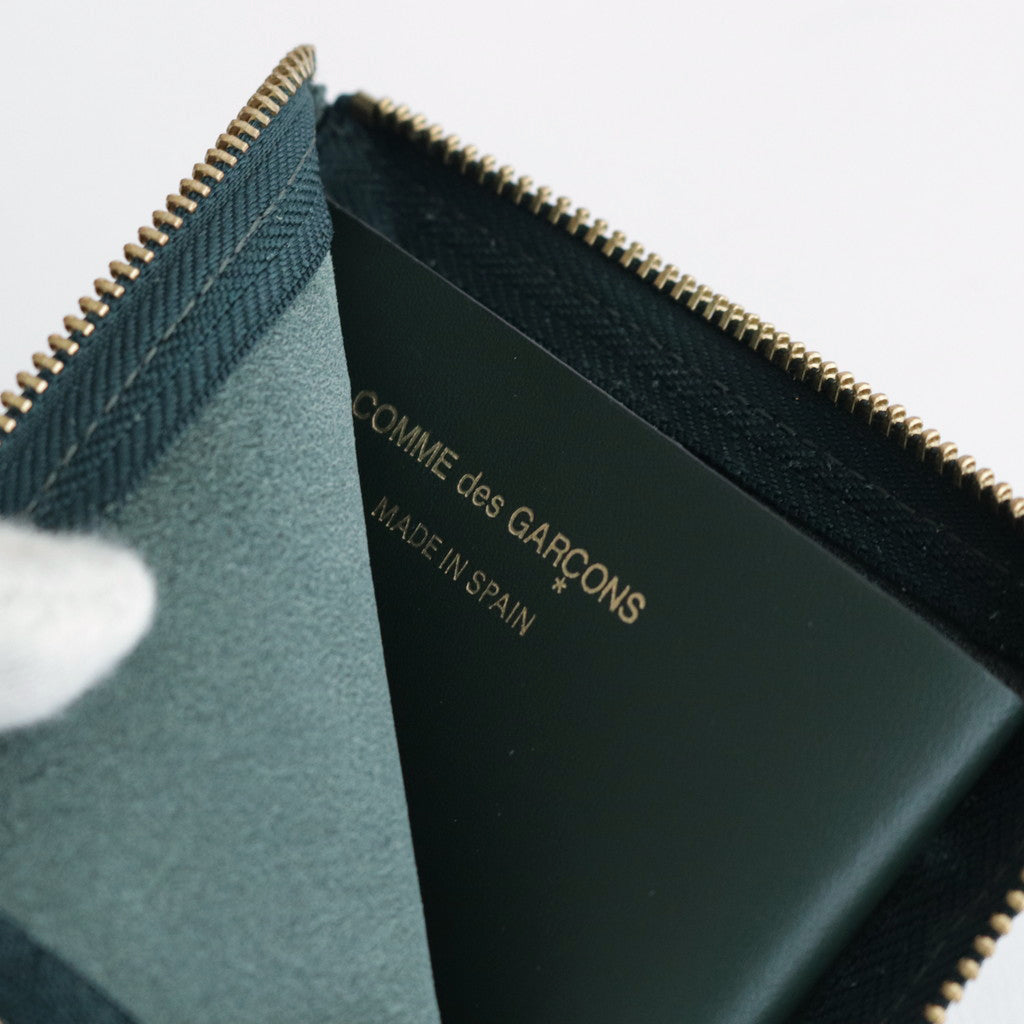 L字型ZIP財布 - CLASSIC LEATHER LINE #BOTTLE GREEN [8Z-D003-051]