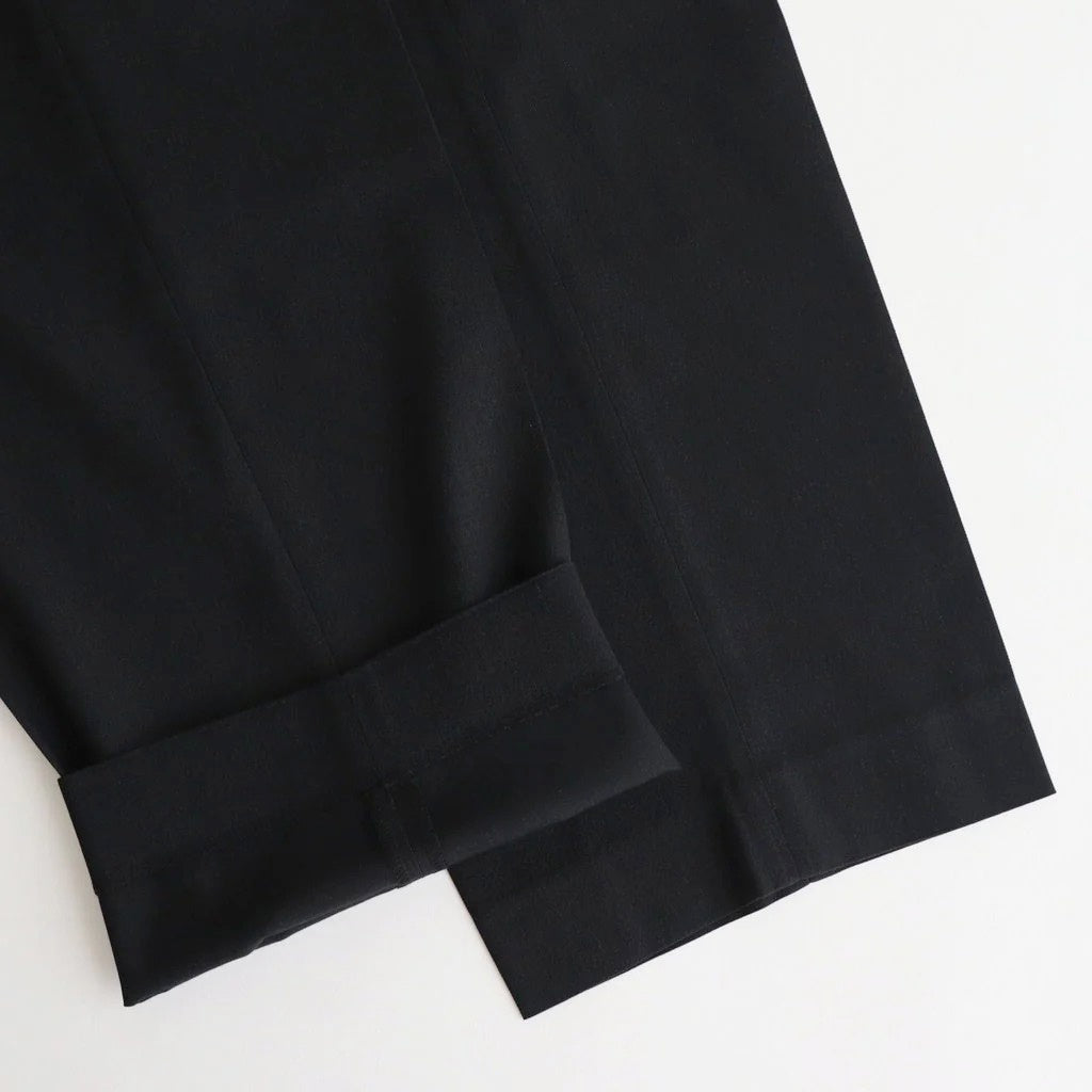 LIGHT WOOL MAX GABARDINE TWO-TUCK SLACKS #TOP BLACK [A26AP03MG]