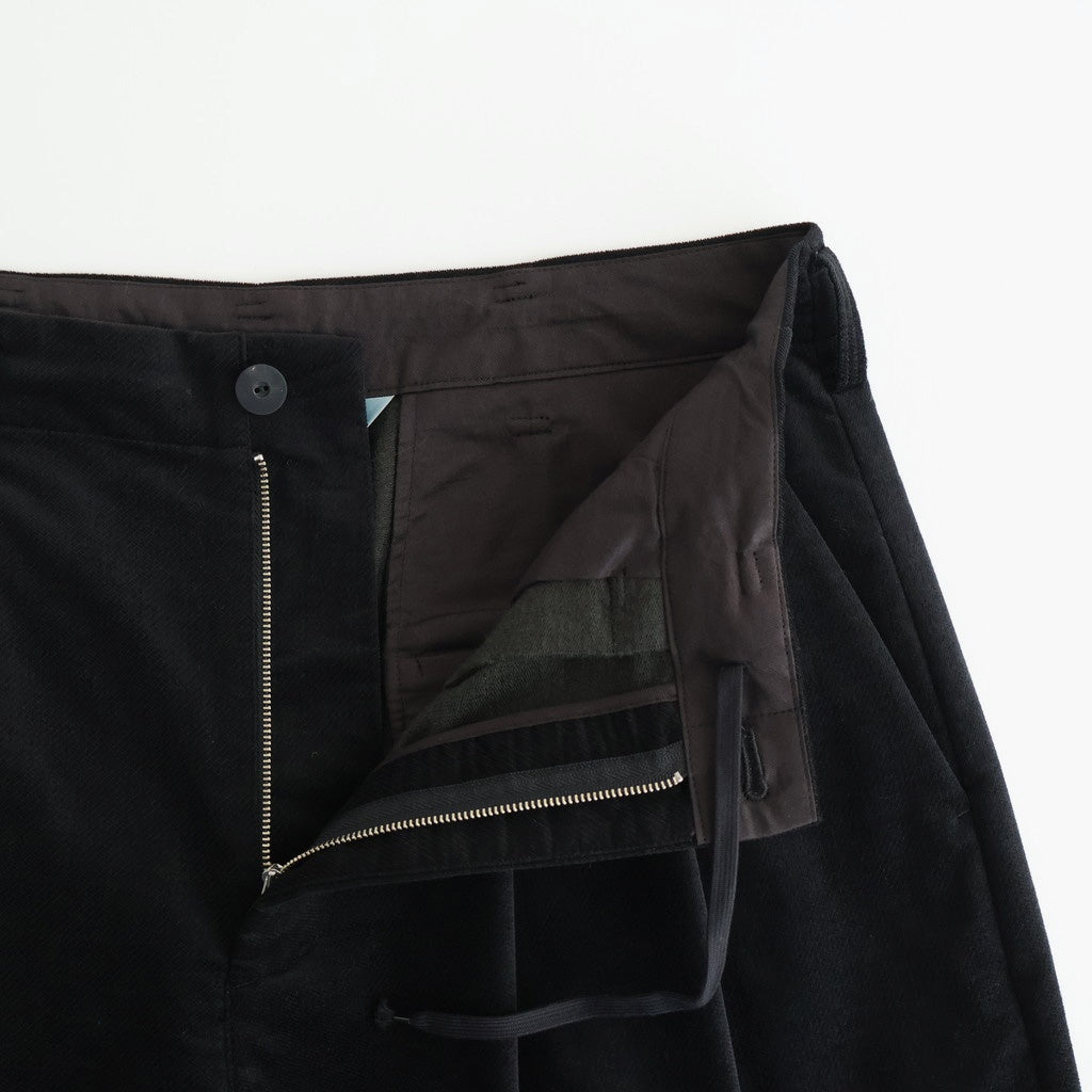 モールスキンシンプル2タックワイドPT #BLACK [D225-P653]