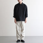 男性モデル(ハラ):172cm 58kg 着用サイズ:27