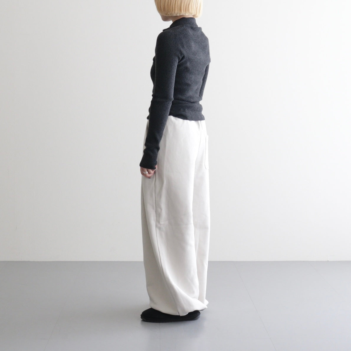 女性モデル(マツオ):156cm　着用サイズ:36