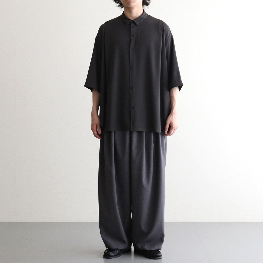 男性モデル(ハラ):172cm 55kg 着用サイズ：4