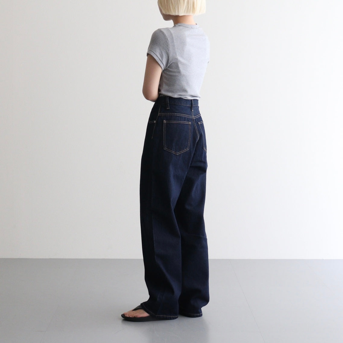 女性モデル(マツオ):156cm　着用サイズ:23