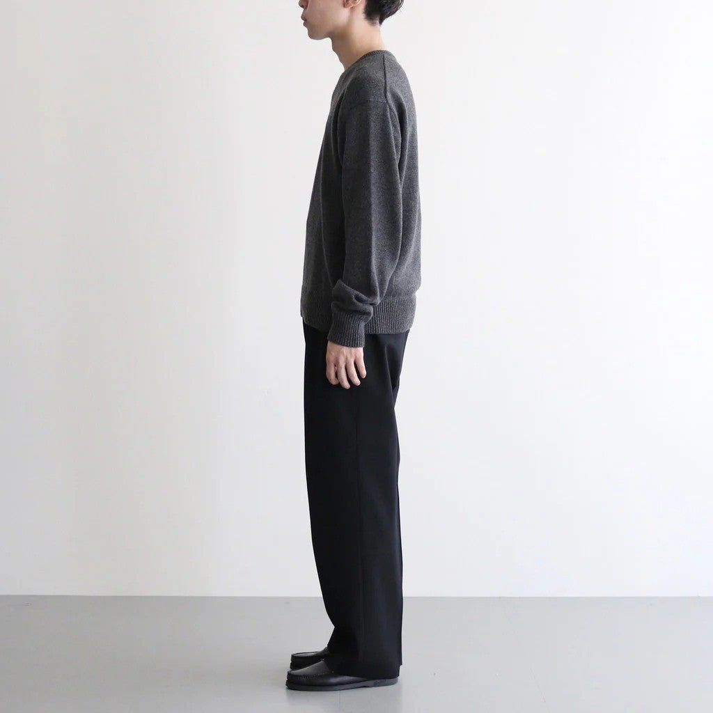 LIGHT WOOL MAX GABARDINE TWO-TUCK SLACKS #TOP BLACK [A26AP03MG]