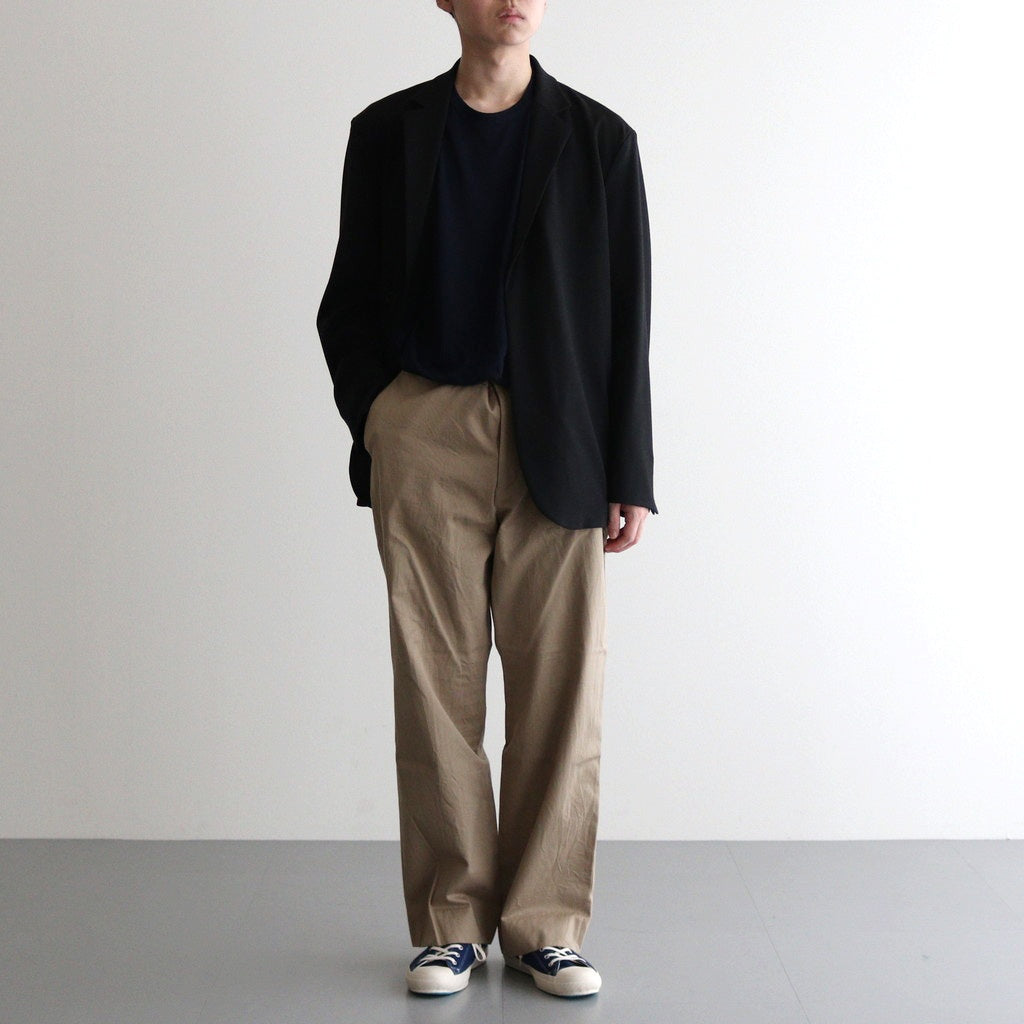 男性モデル(ハラ):172cm 58kg 着用サイズ：32