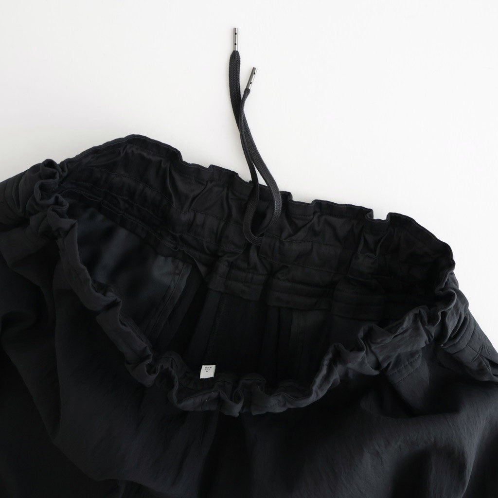 FTHRPT #Black [HR_FR0103PF]
