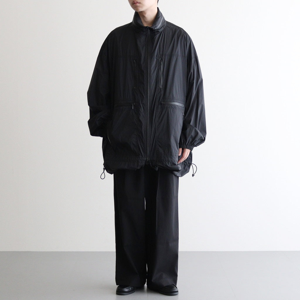 男性モデル(ハラ):172cm 58kg 着用サイズ:3