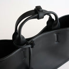 Useful Leather Bag (M) #BLK [12521011]