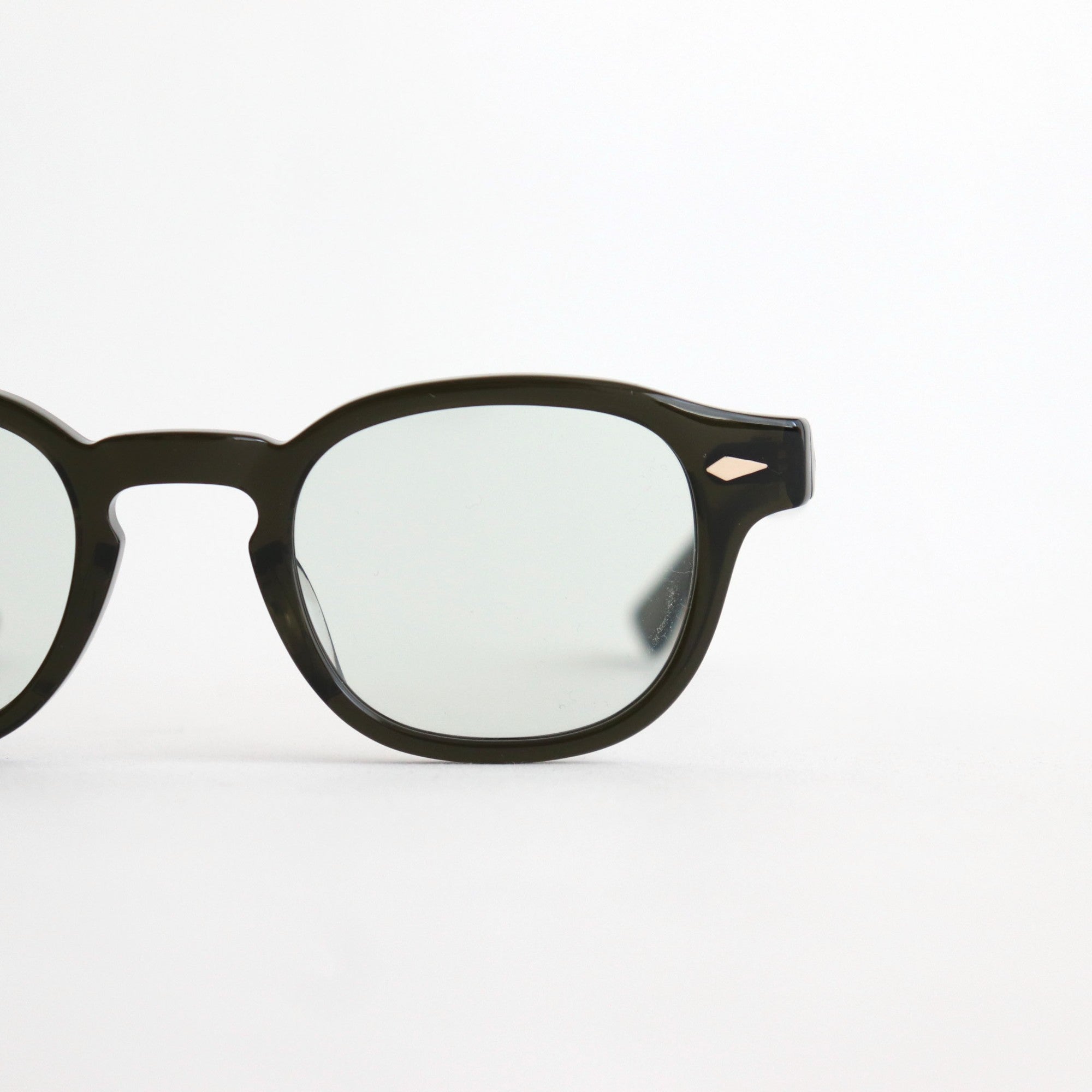 NOCHINO #6 CLEAR SMOKE OLIVE × GREY GREEN to D.GREY [NOCHINO-N1]