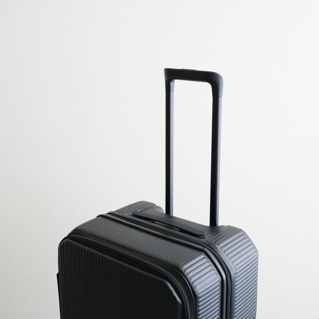 SUITCASE PRO OCTA 65 #GAIA BLACK [PR-5073-011]