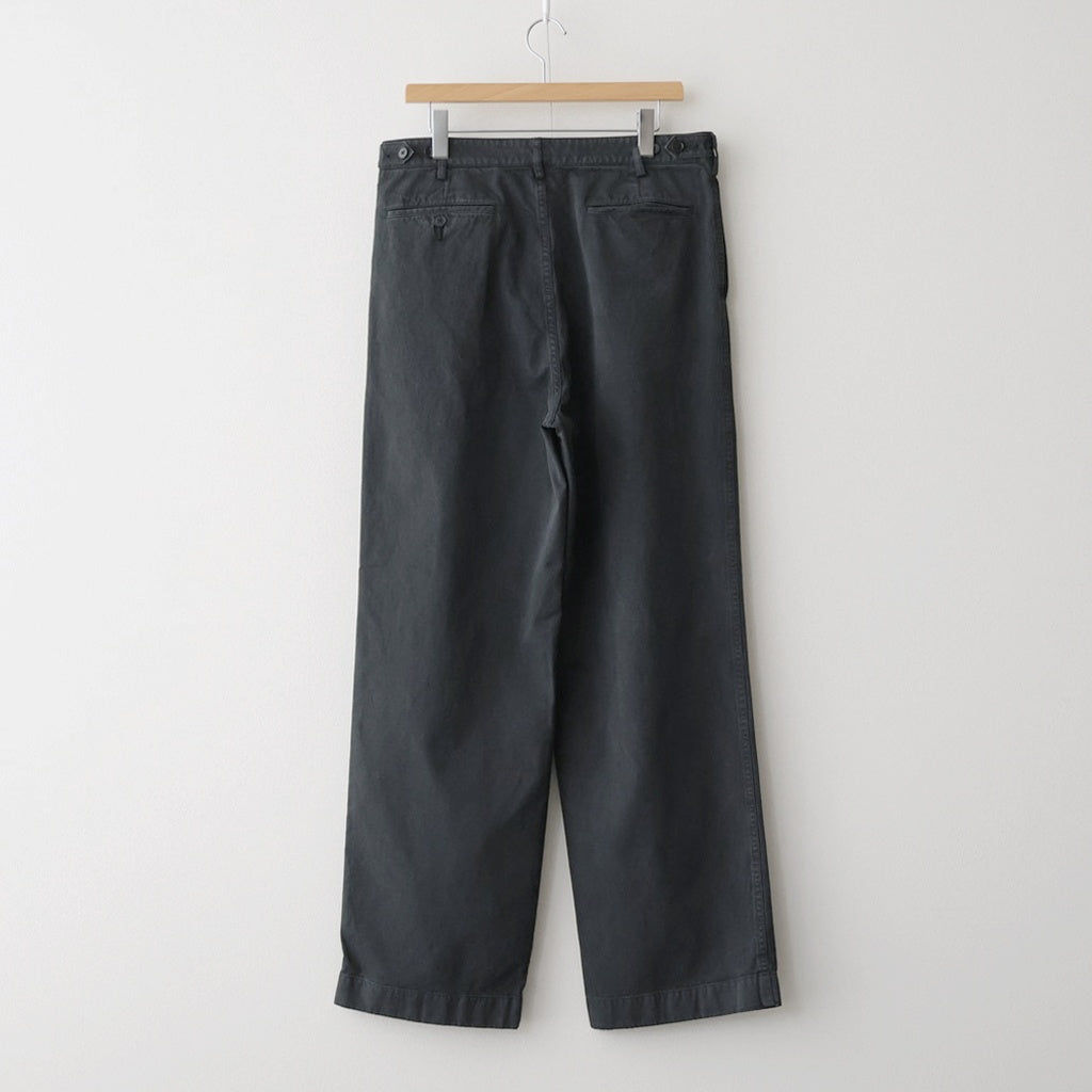 GARMENT-DYED FINX LIGHT CHINO ONE-TUCK WIDE PANTS #BLACK