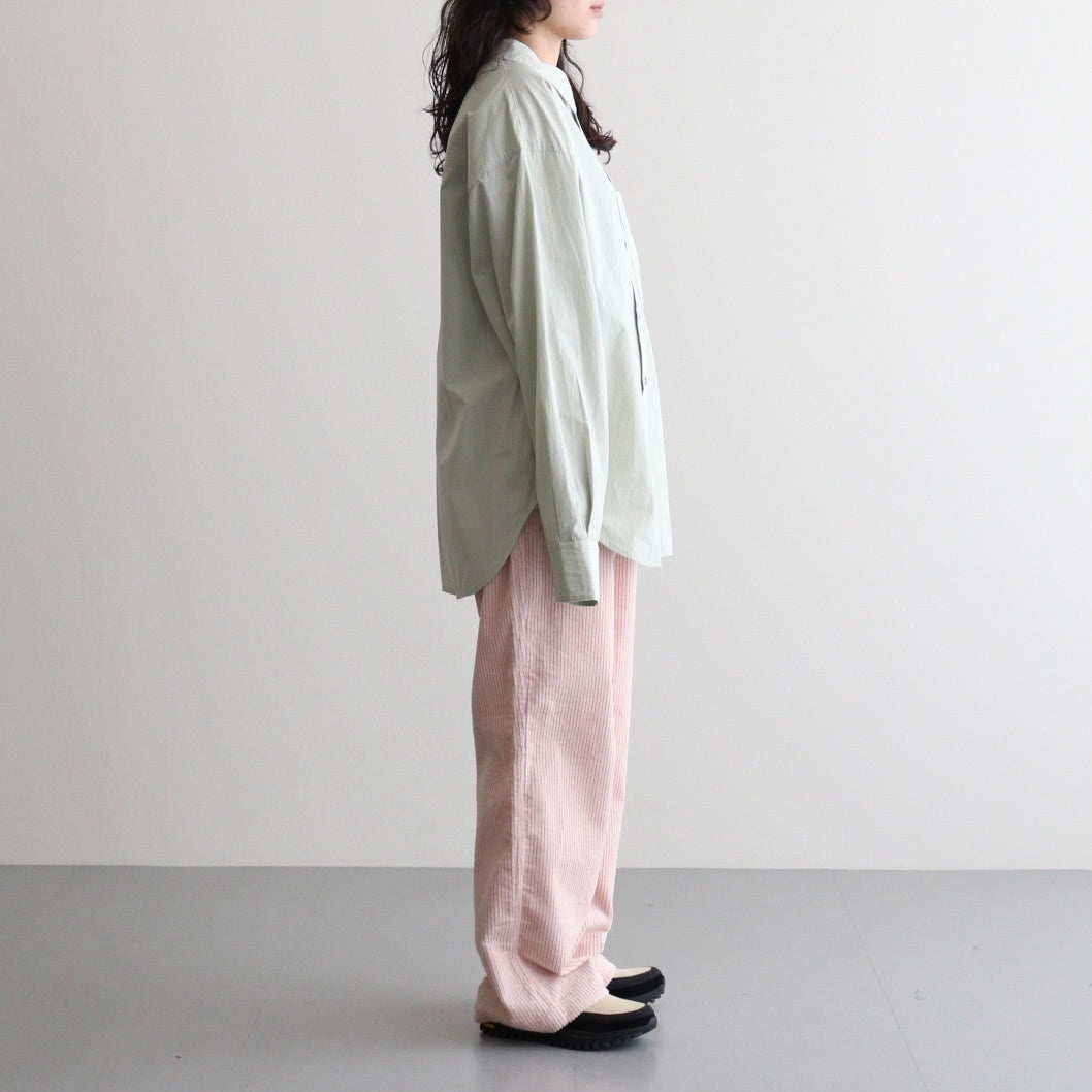 女性モデル(ニシ):158cm　着用サイズ:F