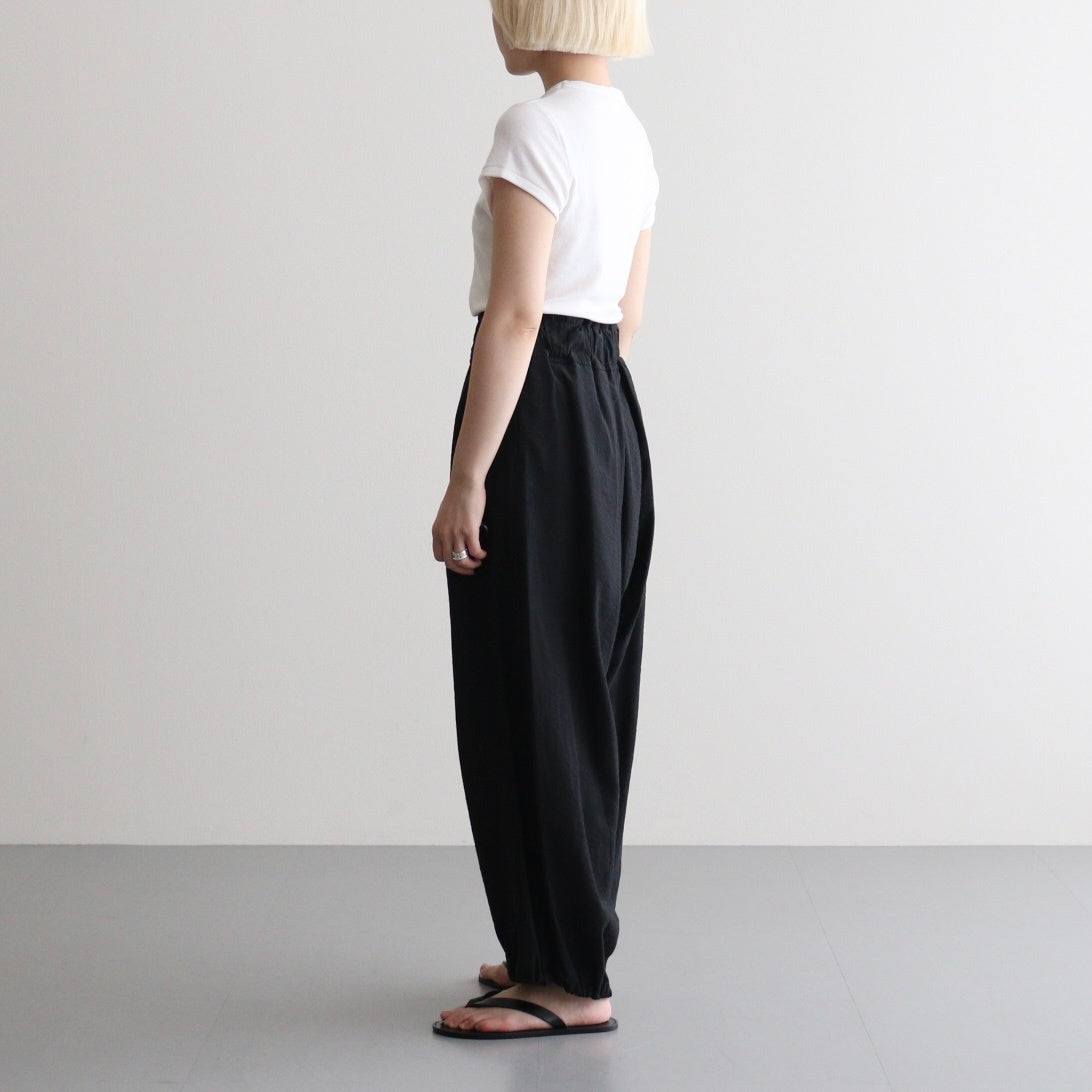 女性モデル(マツオ):156cm　着用サイズ:XS