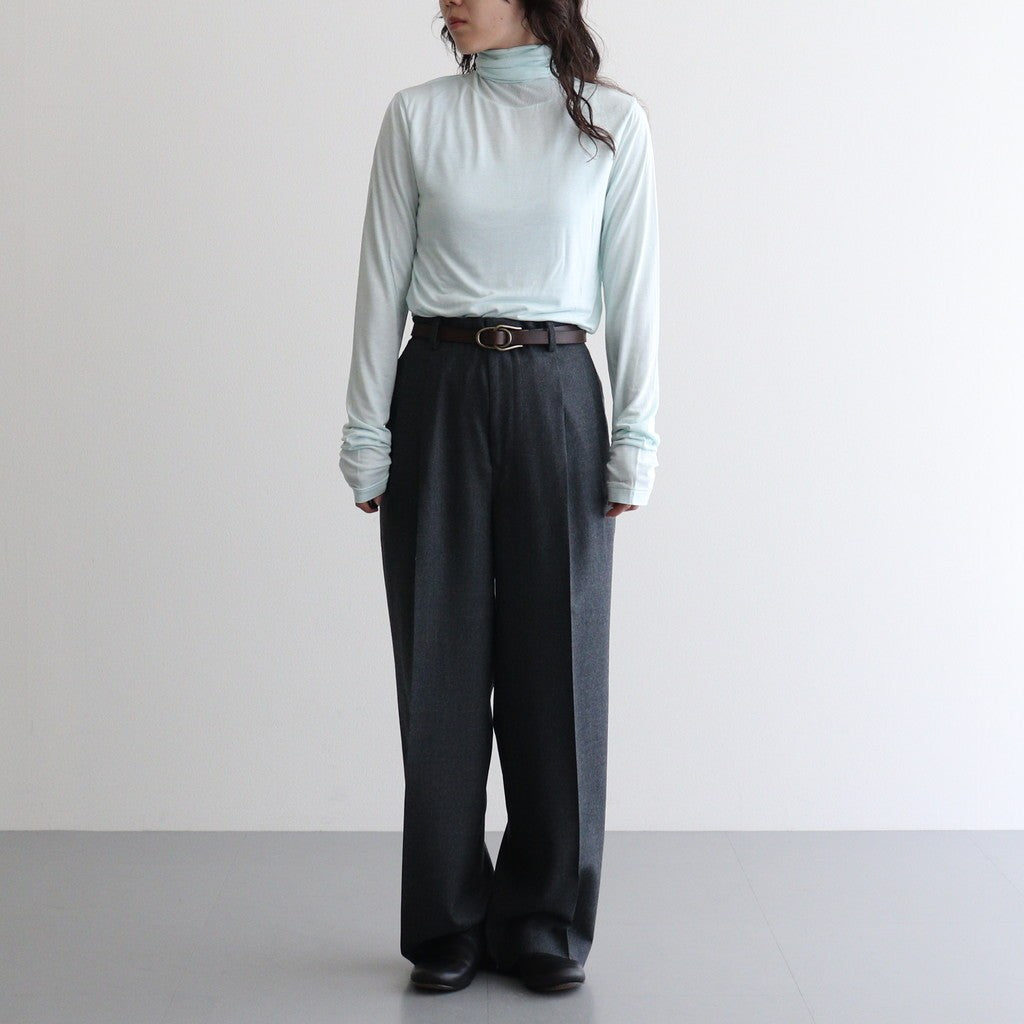 女性モデル(ニシ):158cm