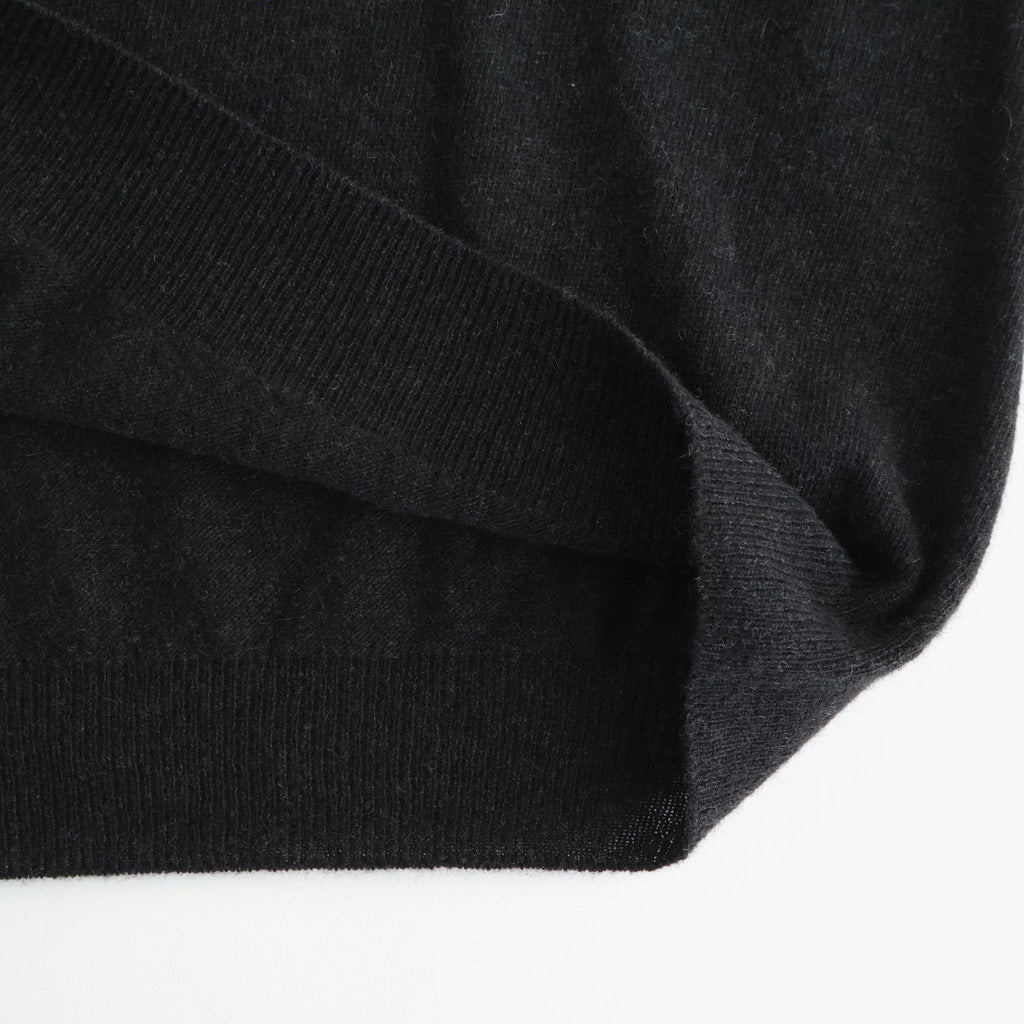 Cashmere 14G Knit UV Neck #D.CHARCOAL [52052202]
