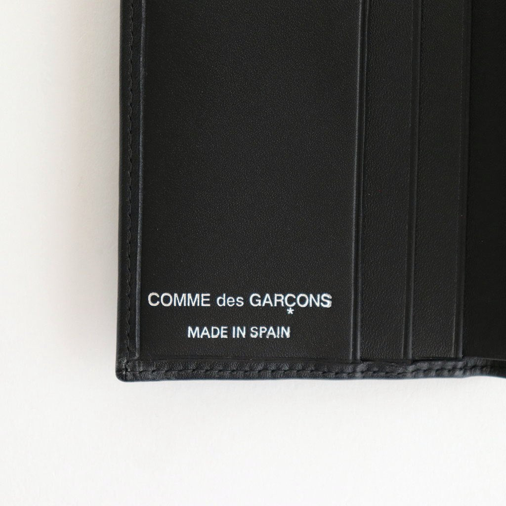 二つ折り財布 - SILVER EYELET #Black [8Z-Z091-051]