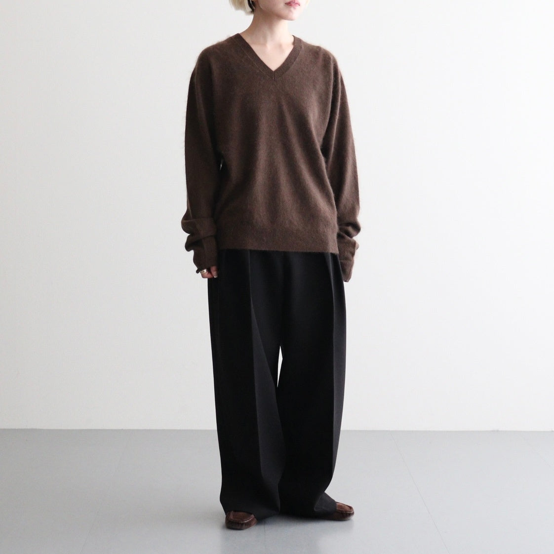 Woolcashmere Vneck Knit #BRN [12620508]