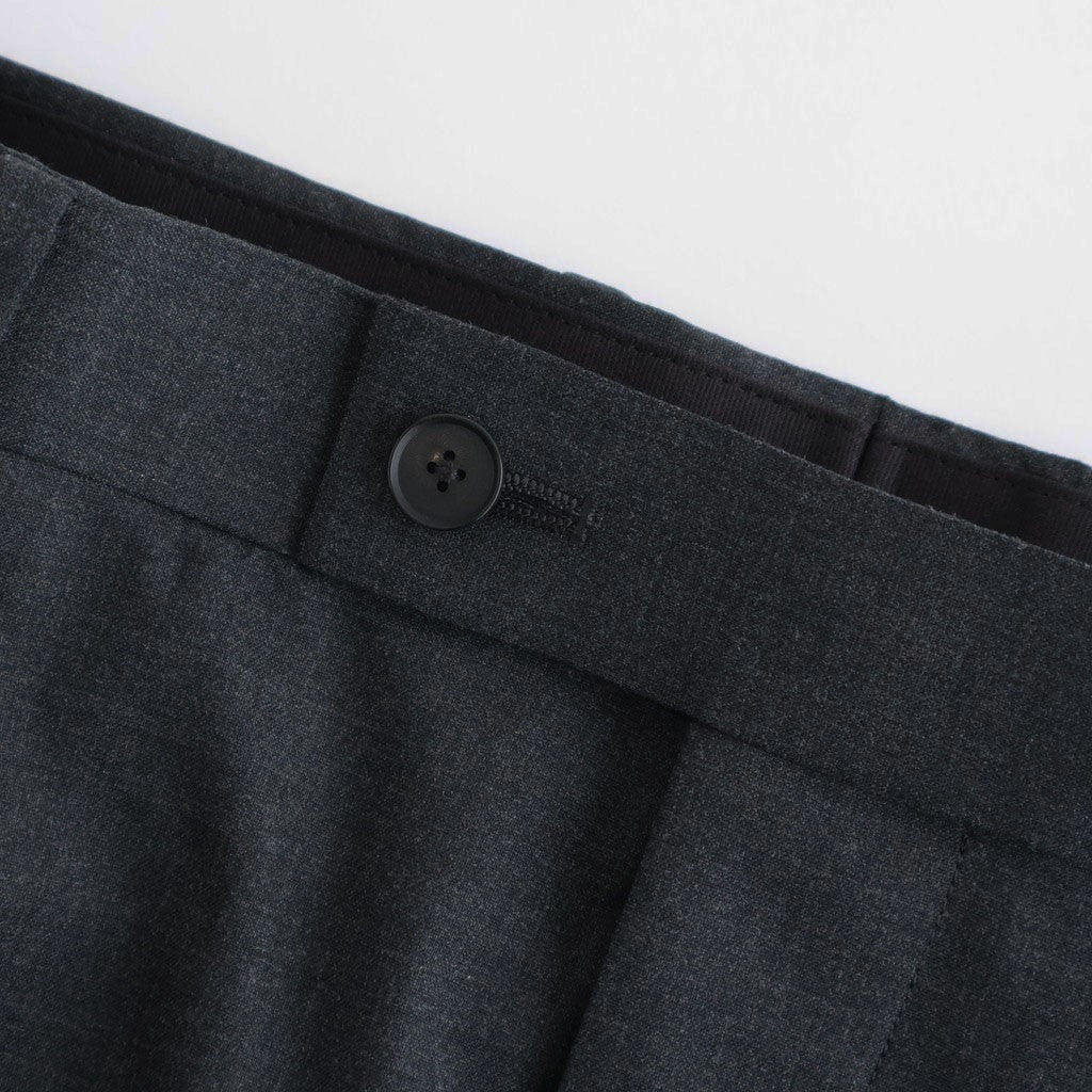 ULTRA FINE TROPICAL WOOL TWO-TUCK SLACKS #TOP CHARCOAL [A26SP02MT]
