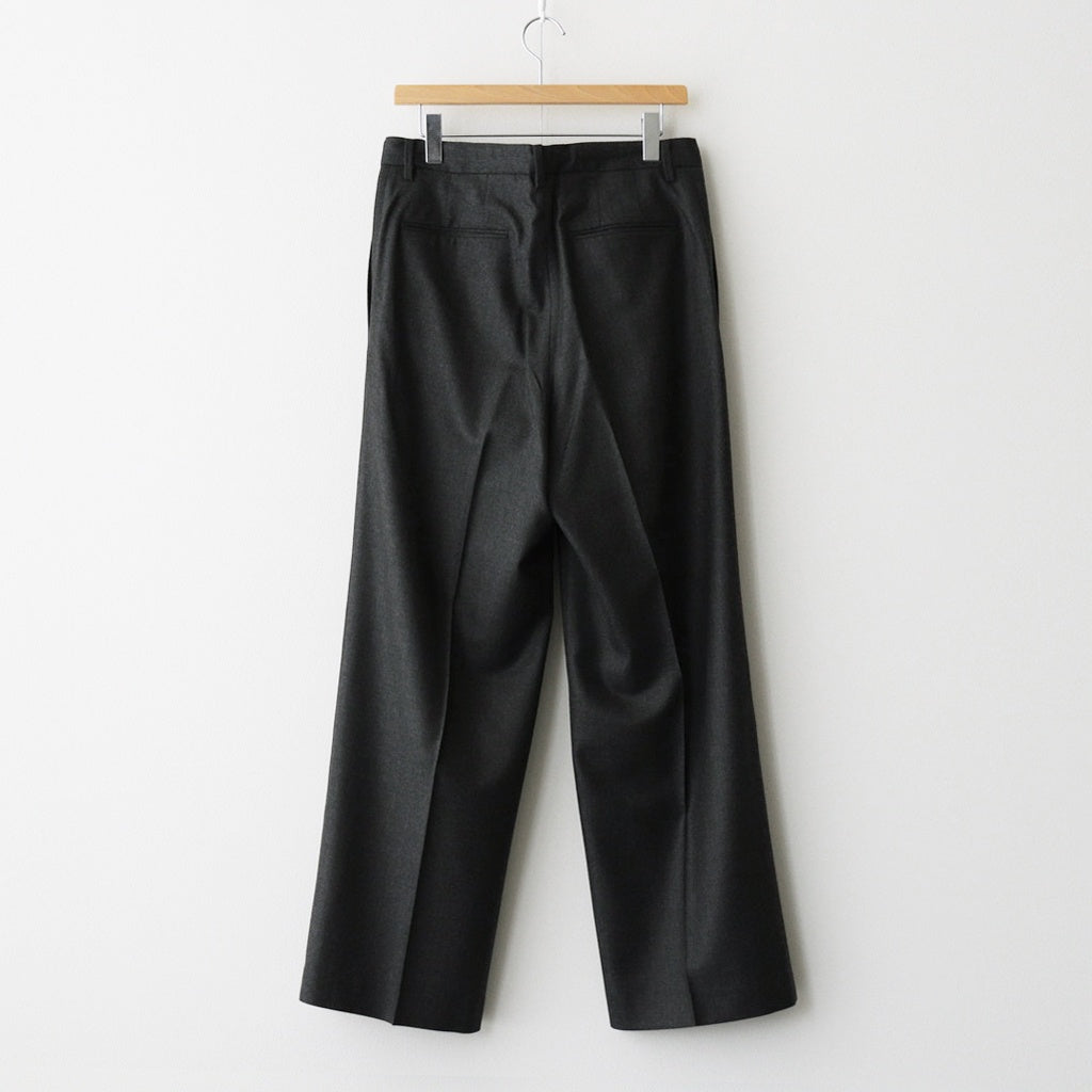 SUPER LIGHT WOOL TWO-TUCK SLACKS #TOP CHARCOAL [A25AP05OS]