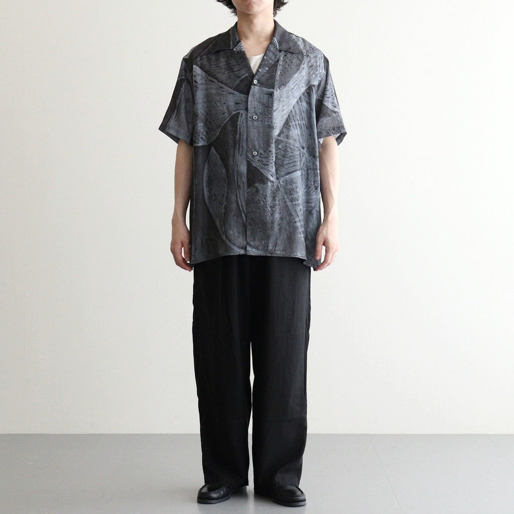 男性モデル(ハラ):172cm 55kg 着用サイズ：3