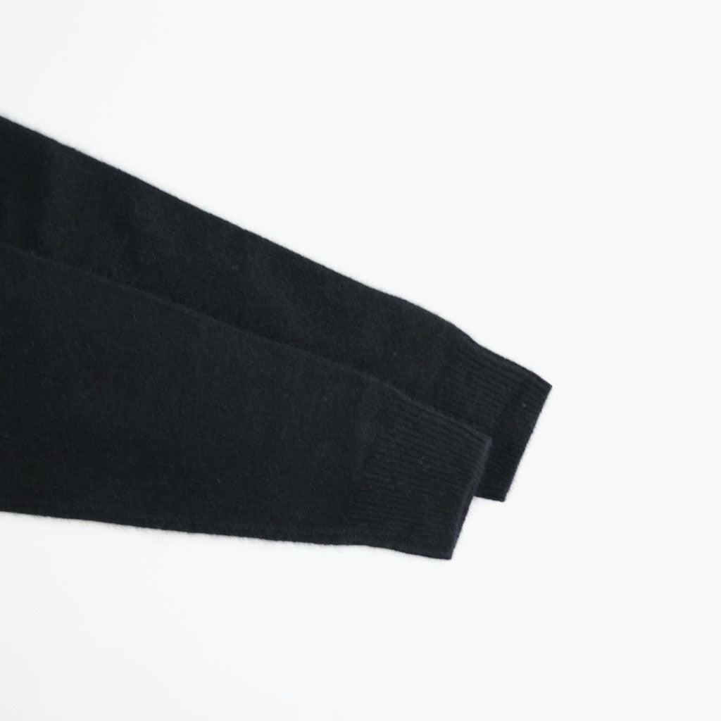 FOX CUDDLE SWEATER #BLACK [N0056]