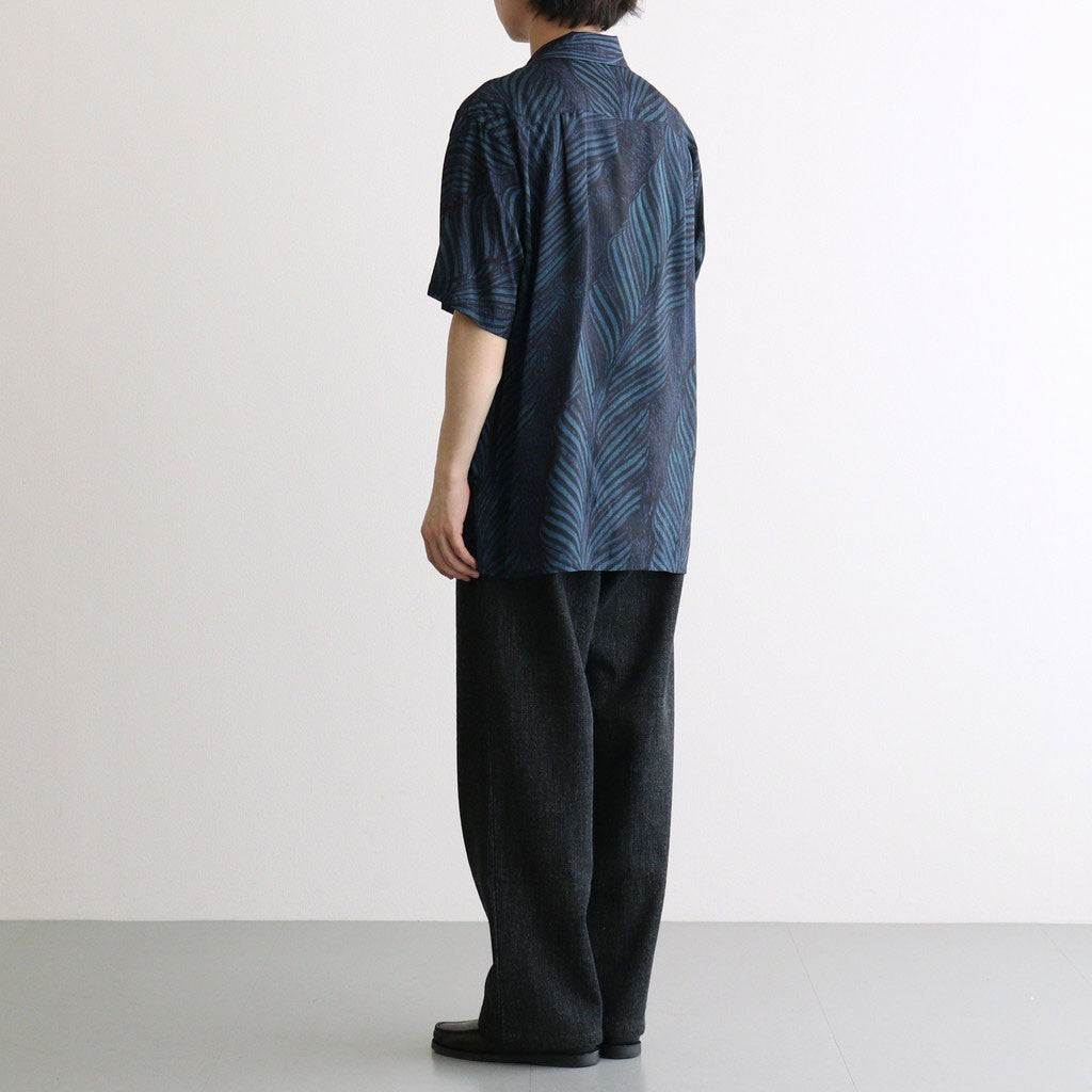 Leaf Pattern Printed Open Collar Shirt #NAVY [YK26SS01202SH]