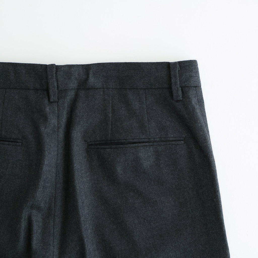 SUPER LIGHT WOOL TWO-TUCK SLACKS #TOP CHARCOAL [A25AP05OS]