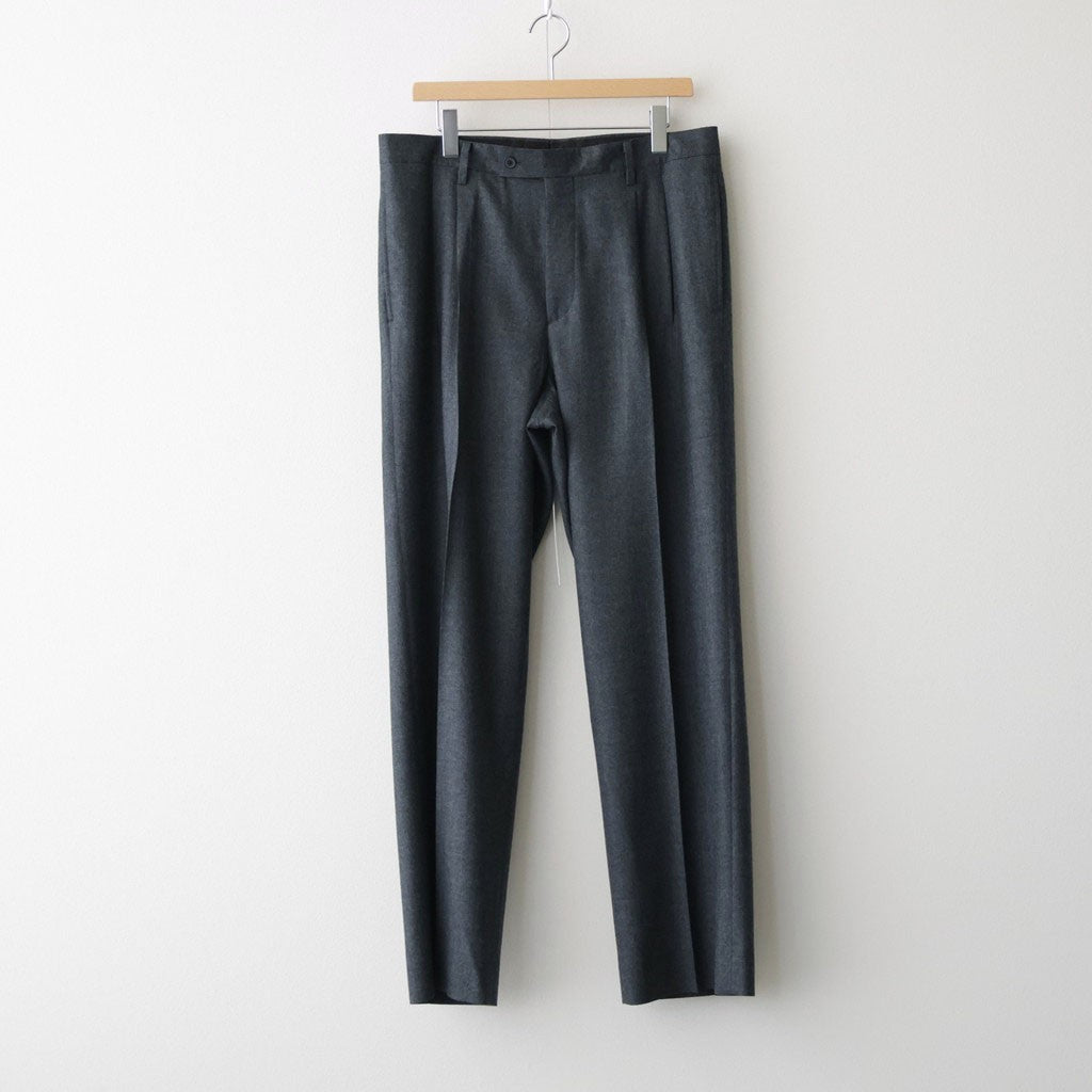 SUPER LIGHT WOOL TWO-TUCK SLACKS #TOP CHARCOAL [A26AP03OS]