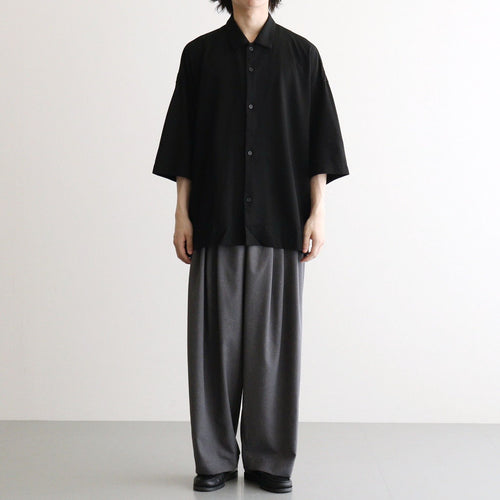男性モデル(ハラ):172cm 55kg 着用サイズ：4