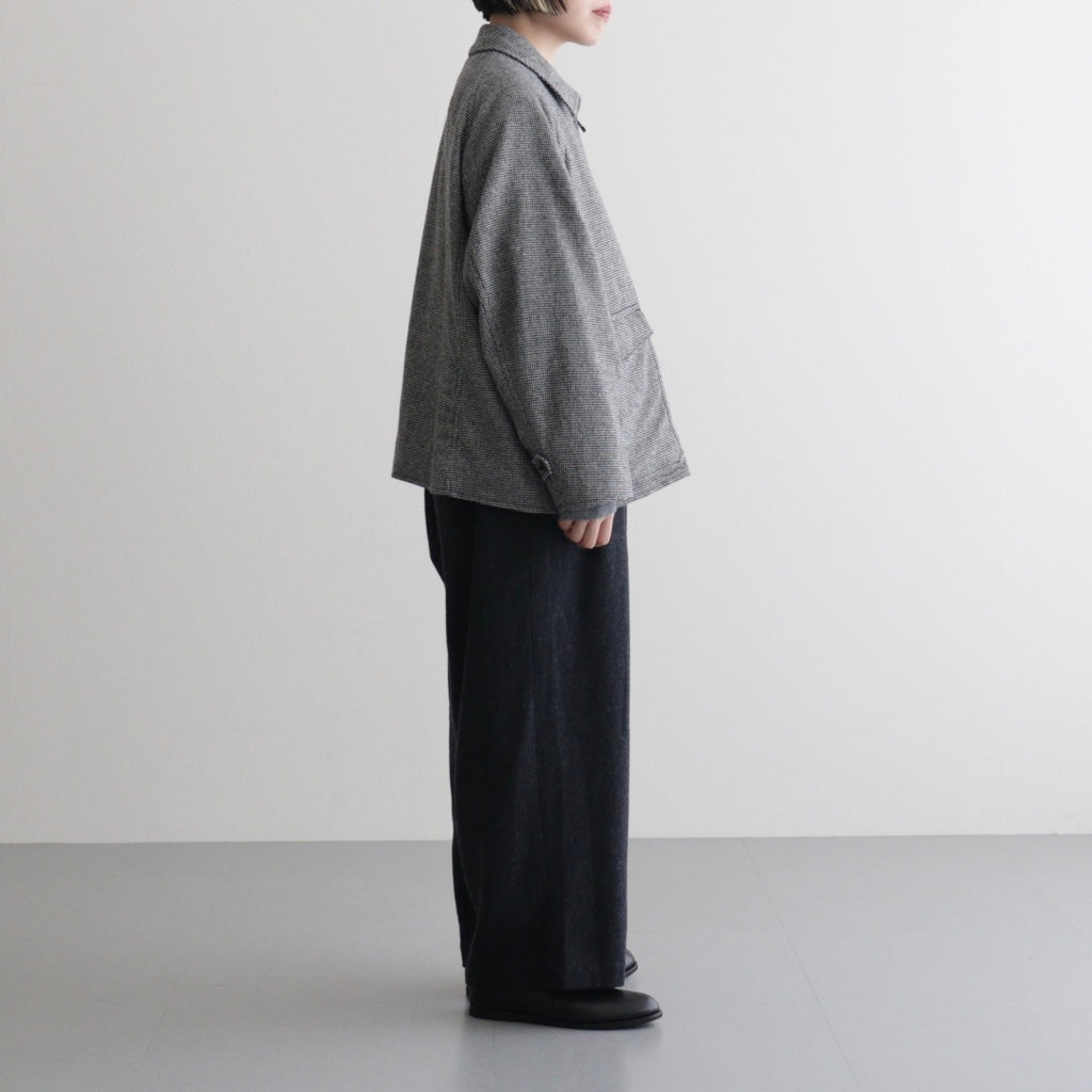 女性モデル(マツオ):156cm　着用サイズ:XS