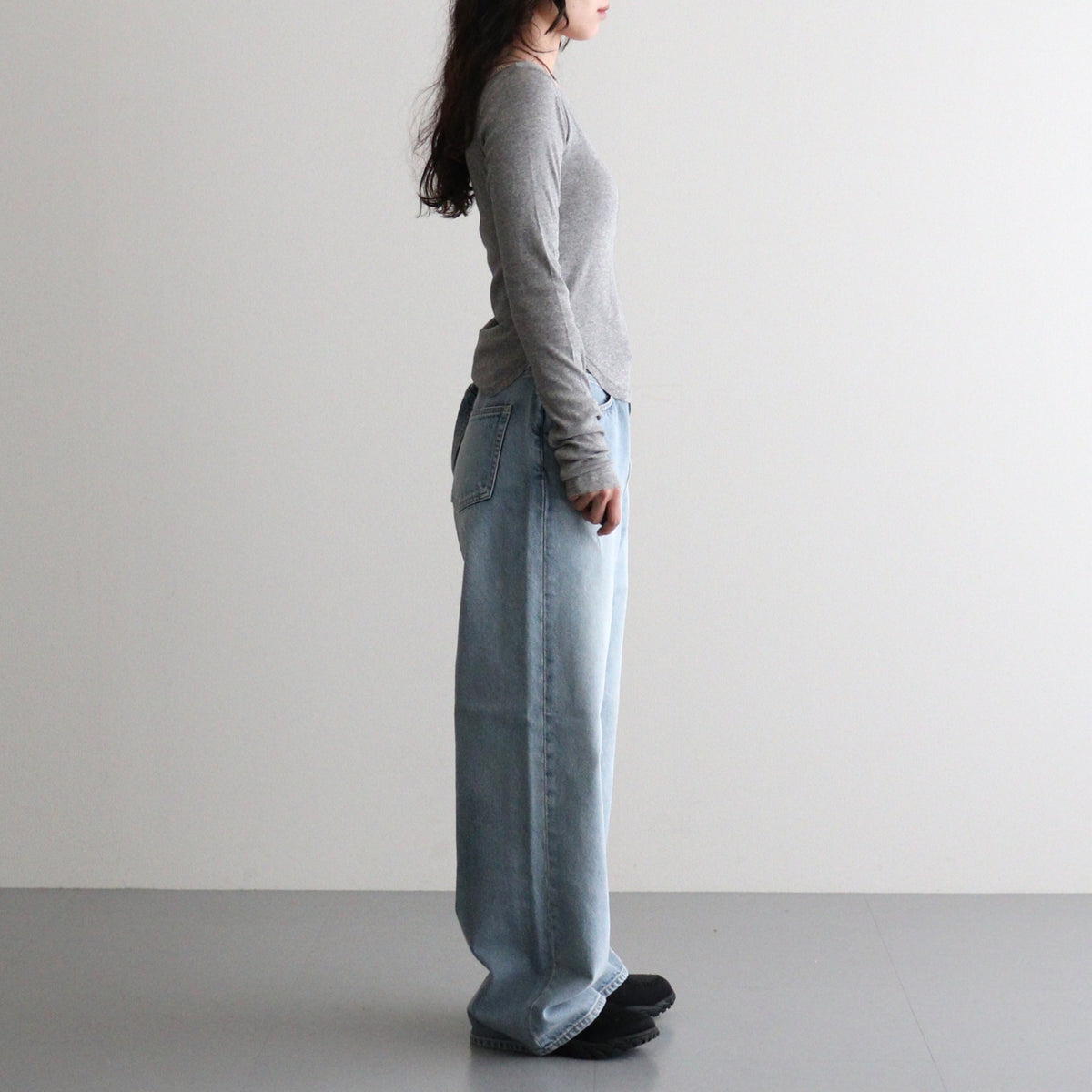 女性モデル(ニシ):158cm　着用サイズ:F