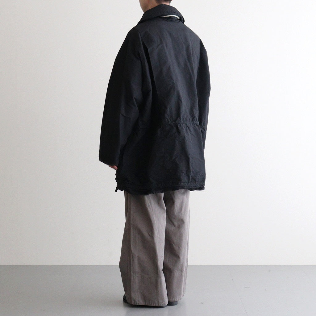 KATHARINE HAMNETT Recycle Polyester Half Coat #BLACK [YK25FW01128C-KH]