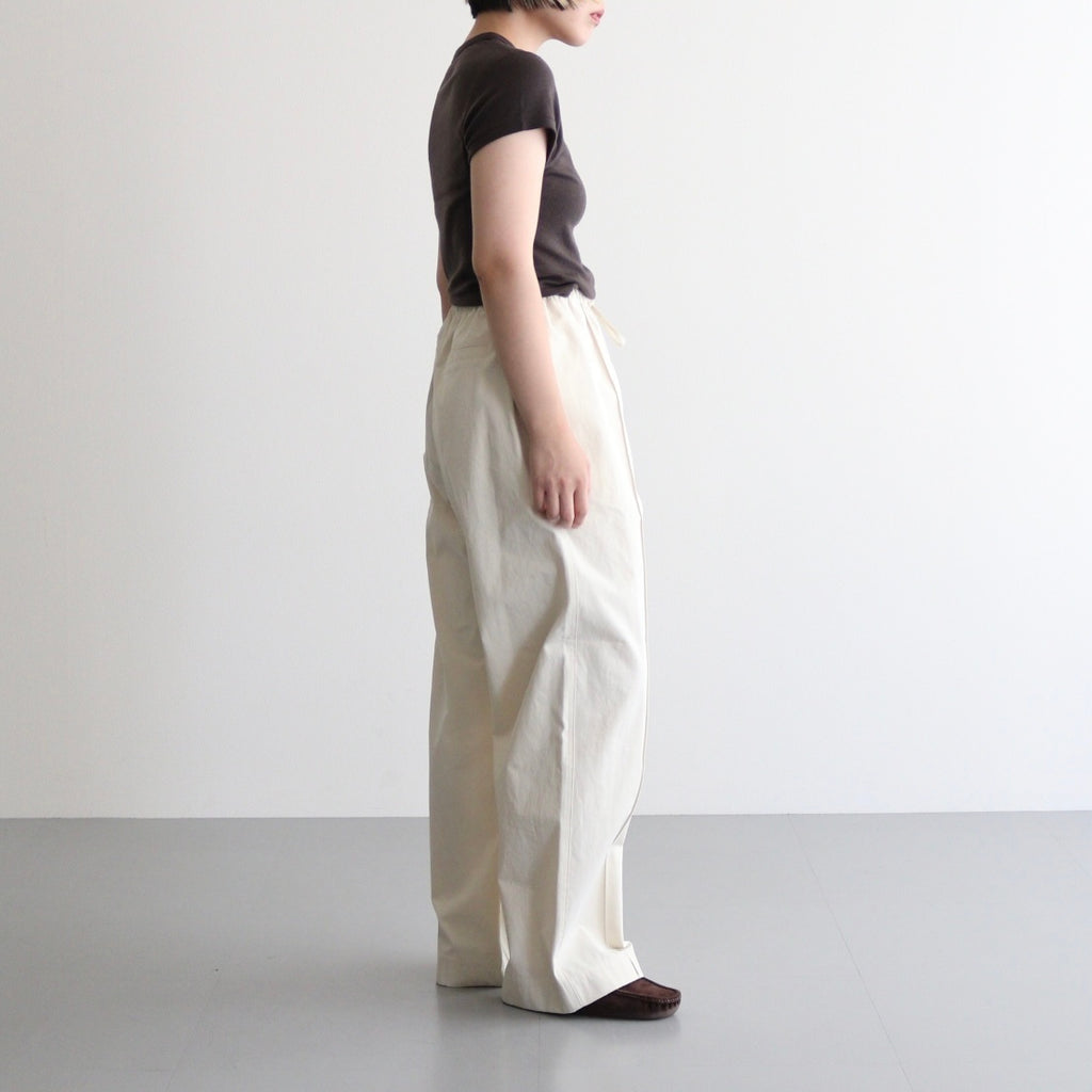 女性モデル(マツオ):156cm　着用サイズ:36