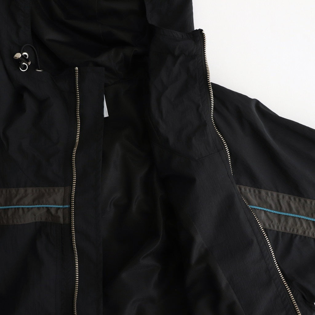 NYLON HOODED JACKET #BLACK [2541000203]