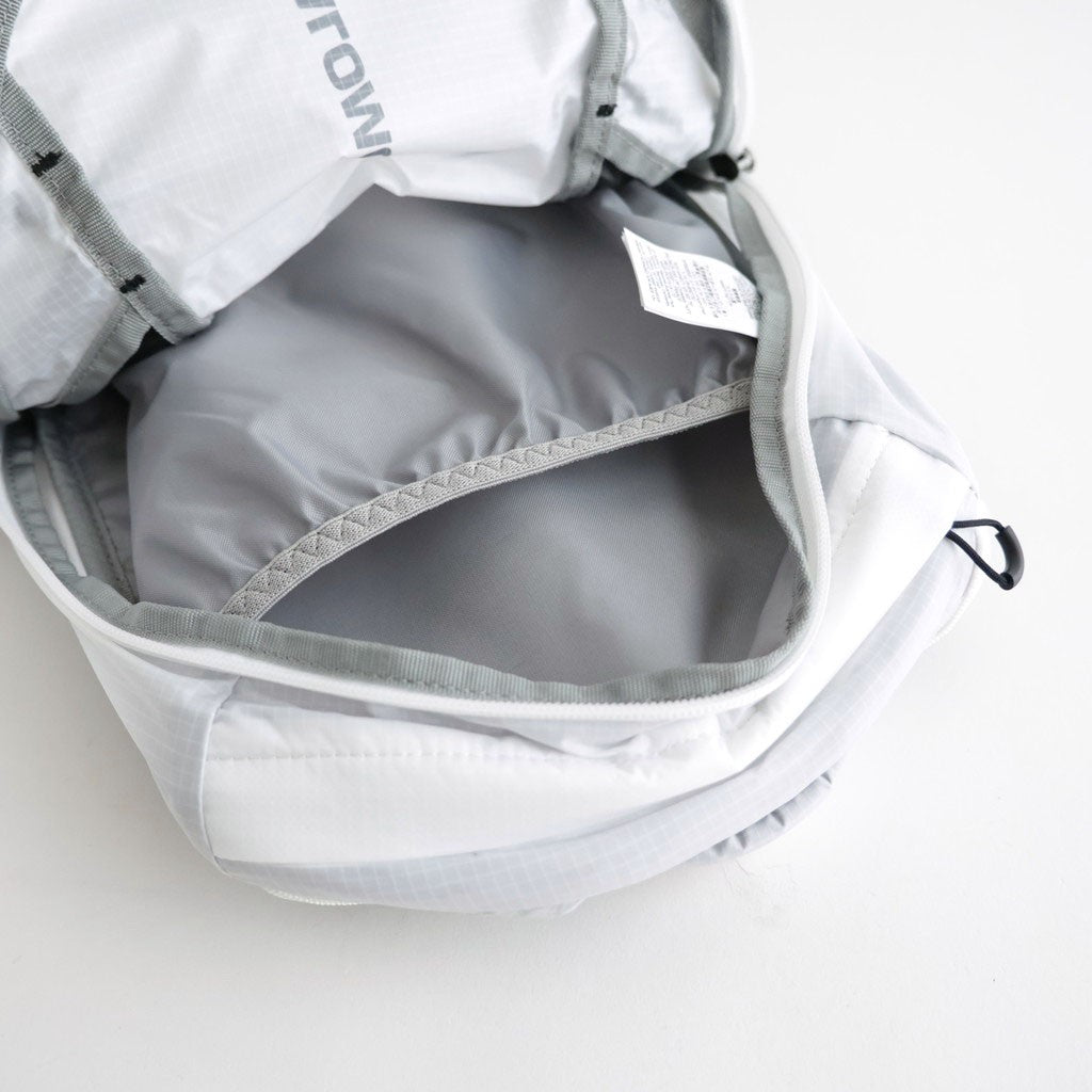 XT 10 #White/Black [LC2859000]